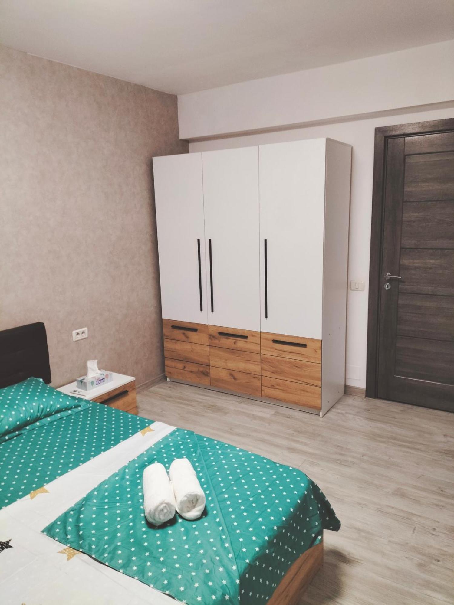Lotus Area On Apartment Oradea Exterior photo