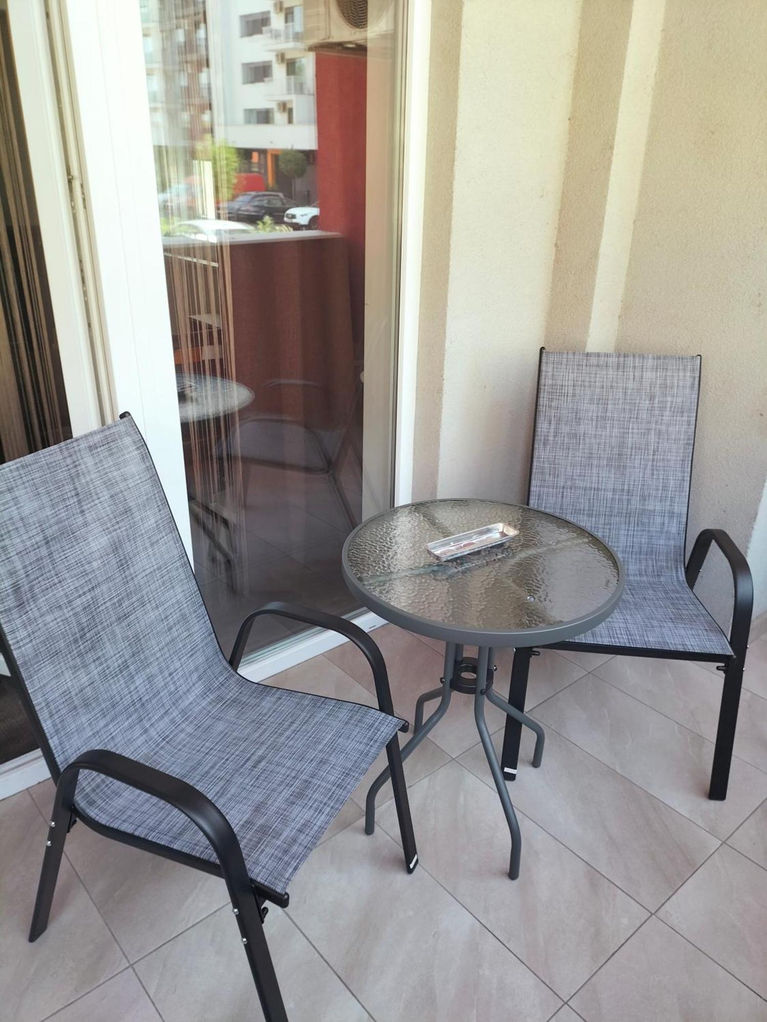 Lotus Area On Apartment Oradea Exterior photo